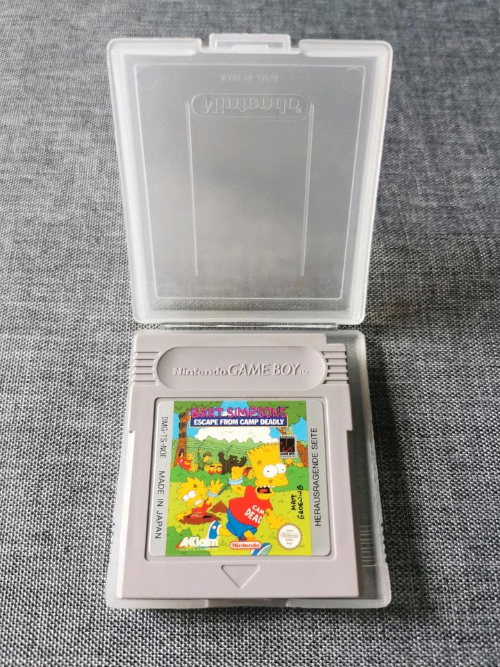 Game Boy Spiel "Bart Simpsons Escape from Camp Deadly" 1991 in Hanau