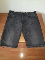 neuwertige Jeans-Short, Clockhouse, Gr. 36, schwarz Bayern - Monheim Vorschau