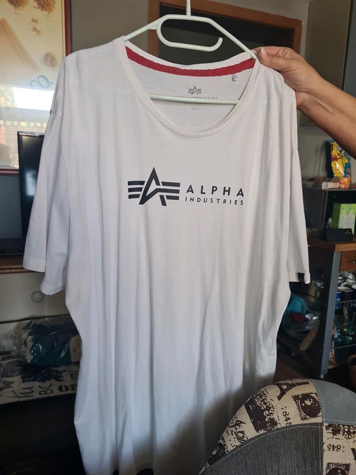 Biete Top erhaltenes Alpha Tshirt an in Herne