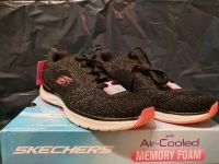 Skechers Ultra Groove Sneaker Trainingsschuhe Gr. 36,5 Neu Nordrhein-Westfalen - Herdecke Vorschau