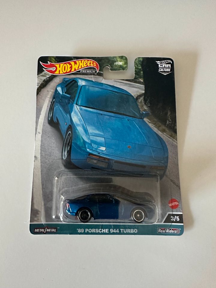 Hot Wheels 2023 89 PORSCHE 944 TURBO CANYON WARRIORS in Hamm