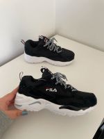 Neu Fila Sneaker Schuhe schwarz Gr. 37,5 Bayern - Fürth Vorschau