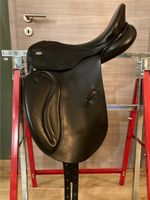 Top! Dressursattel Sattel Jugend 16,5 Zoll Kieffer Horse&Passion Baden-Württemberg - Wolfegg Vorschau