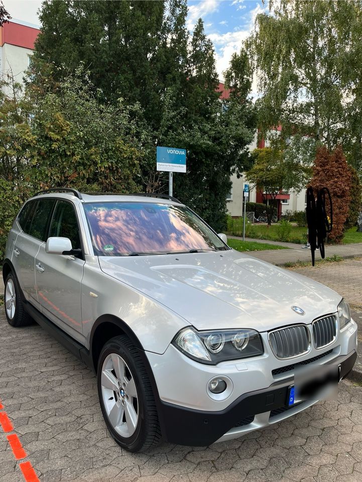 Bmw x3 e83 mit frischen TÜV in Seelze