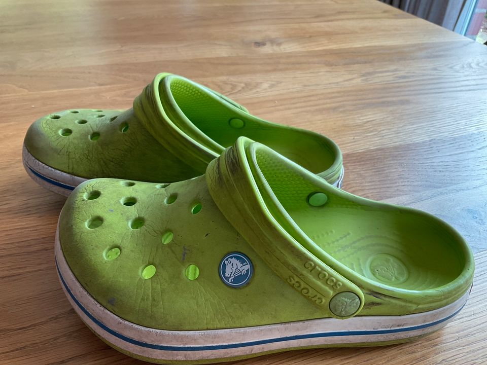 Crocs J3 - Gr.34/35 in Oldenburg