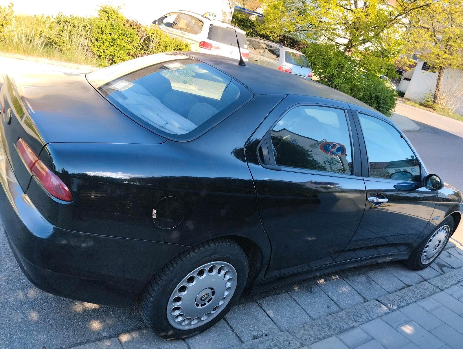 Abbildung des Autos Alfa Romeo 156 2005