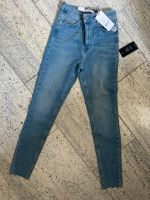 NA-KD Jeans Skinny High Waist 38 Niedersachsen - Moormerland Vorschau