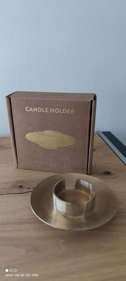 Ferm living Candle holder brass in Steinen