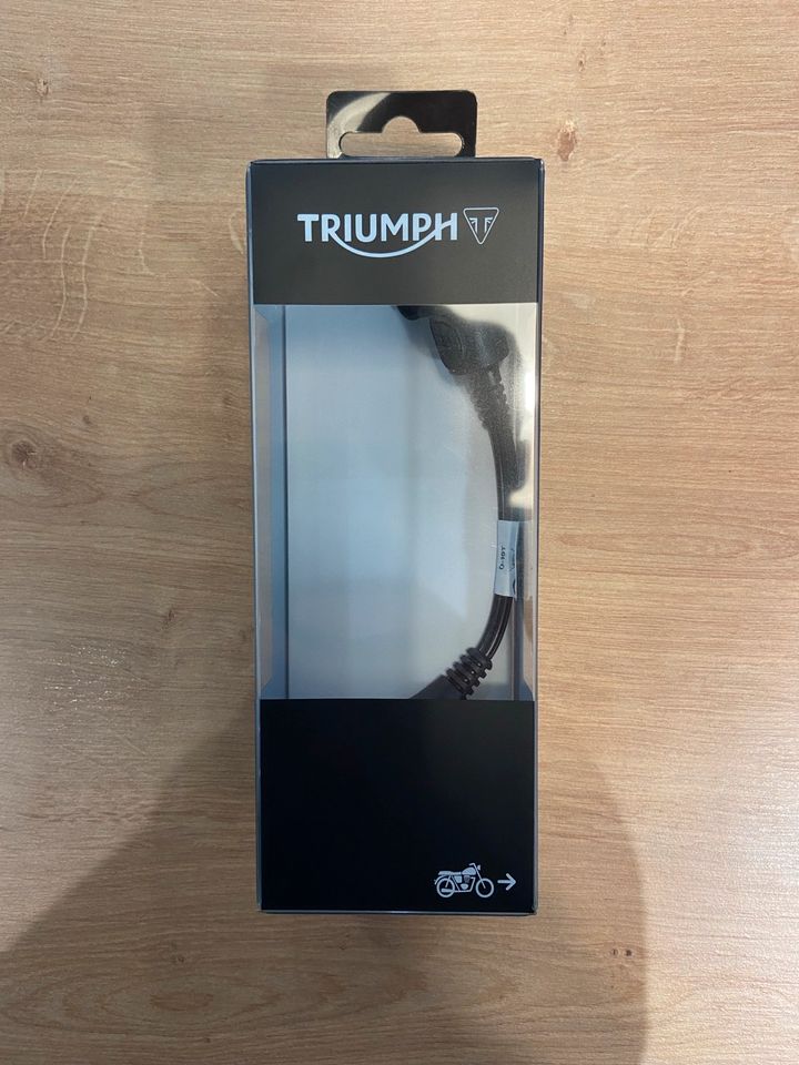 Triumph Batterie Adapterstecker in Binzen