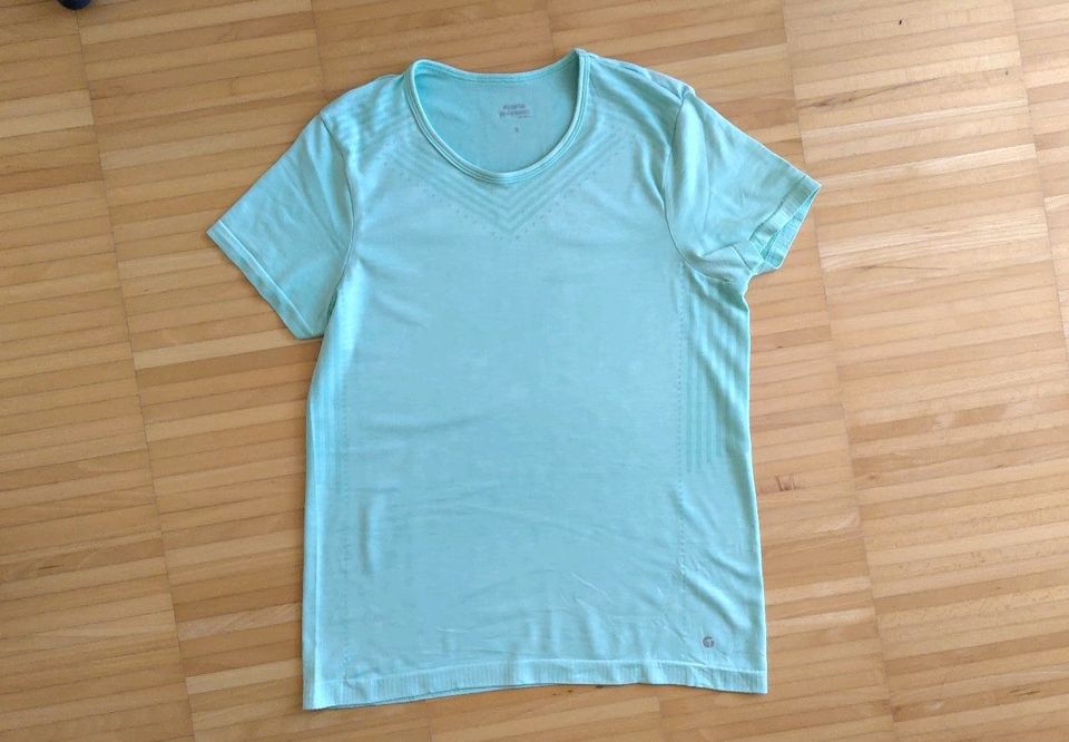 Funktions-T-Shirt Damen 36 38 S M Sport Shirt Kurzarm Mint Grün in Kissing