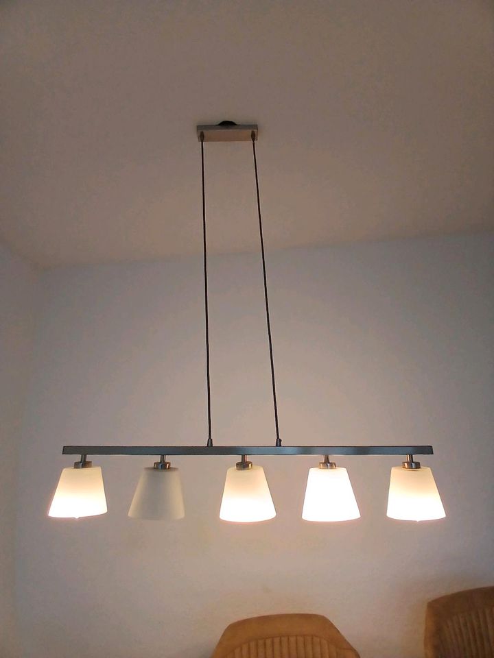 Licht Für Wohnzimmer Tisch in Burscheid