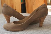 Esprit Wildleder Pumps taupe beige Größe 37 Altona - Hamburg Altona-Nord Vorschau