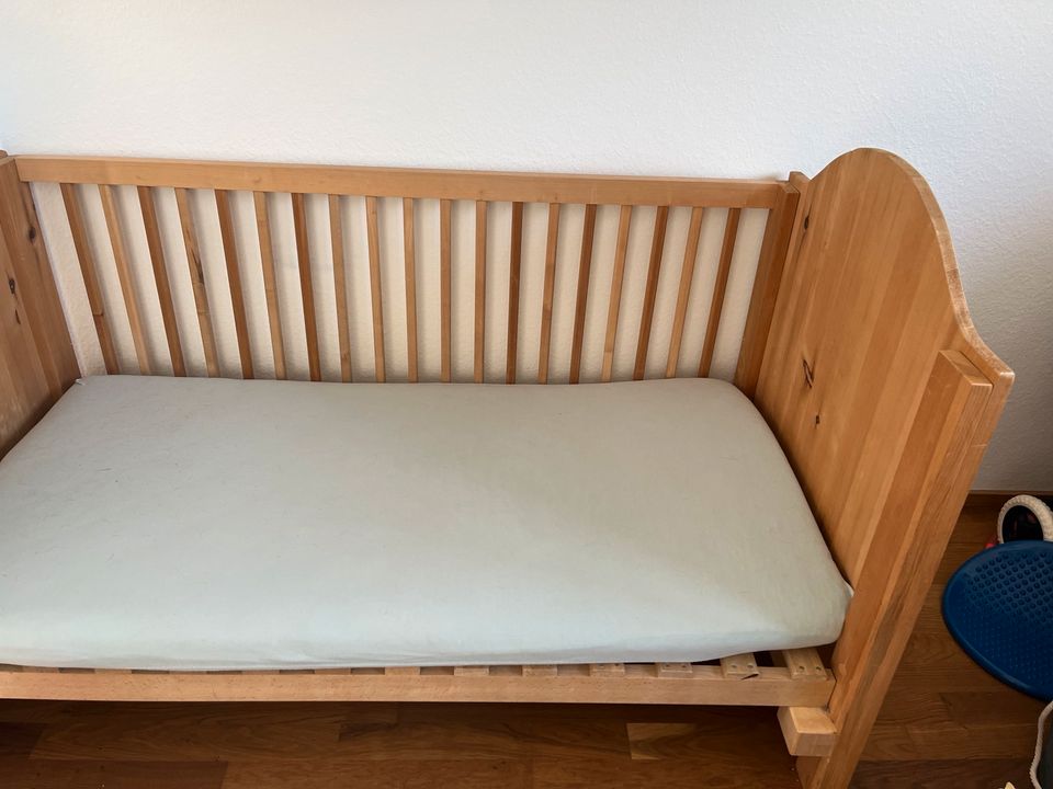 Massivholz Babybett 70x140 cm in Mössingen