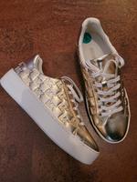 Goldene Michael Kors Sneaker, Größe 39, aus den USA, NEU Nordrhein-Westfalen - Rheine Vorschau