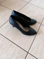Pumps schwarz Sachsen - Schleife (Ort) Vorschau