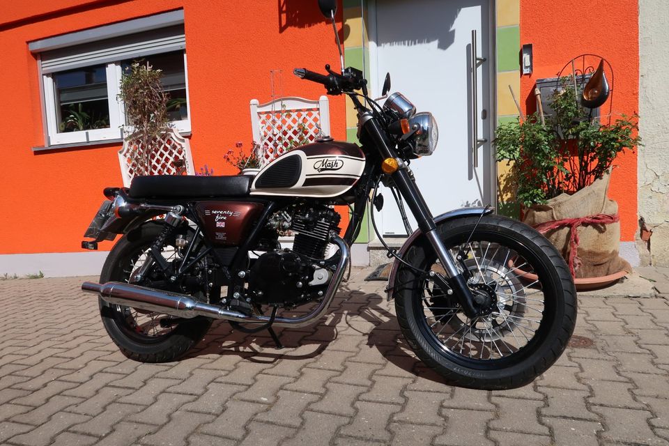 Mash Seventy Five 125ccm in Marktbergel