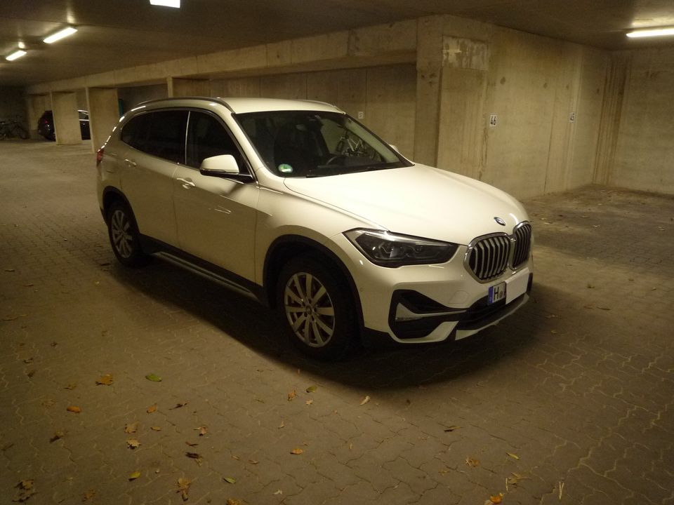 BMW X1,x drive, 2.0d,x-Line,Top Zustand viele Extras,NP: 58.500€ in Springe