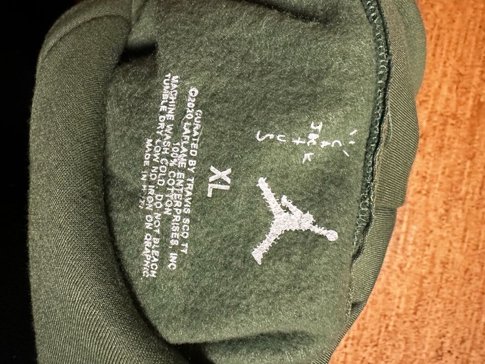 Travis Scott Nike SB Hoodie in Tirschenreuth