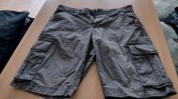 Jungen Shorts Bundgröße 30, grau mit Taschen Sachsen - Chemnitz Vorschau