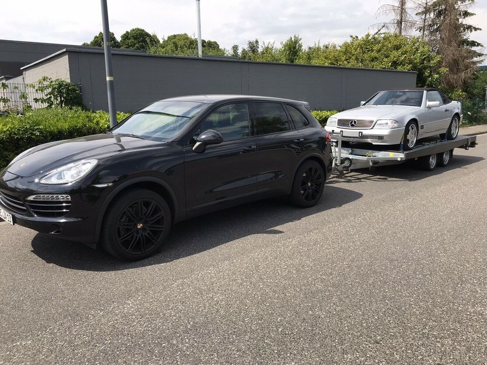 Autotransport Fahrzeugtransport Abschleppdienst Überführung PKW in Meerbusch