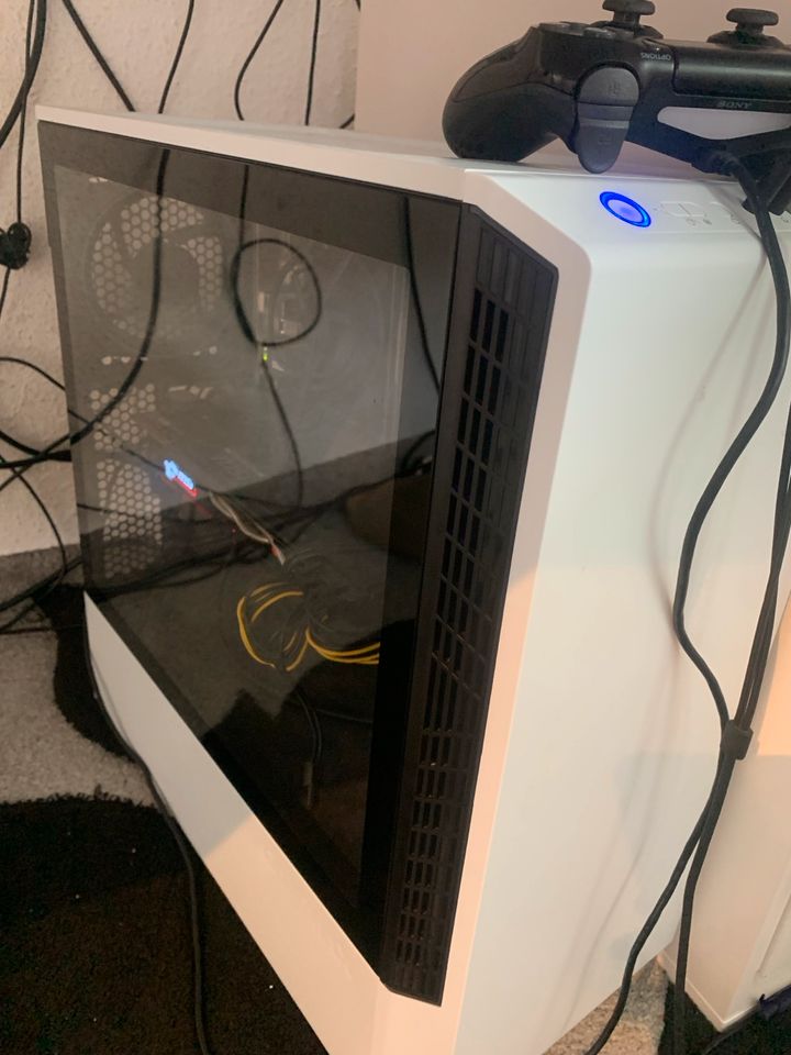 Gaming Pc (Wert 900€)i7 11700 GTX 1080 (240FPS Fortnite Valorant) in Stuttgart