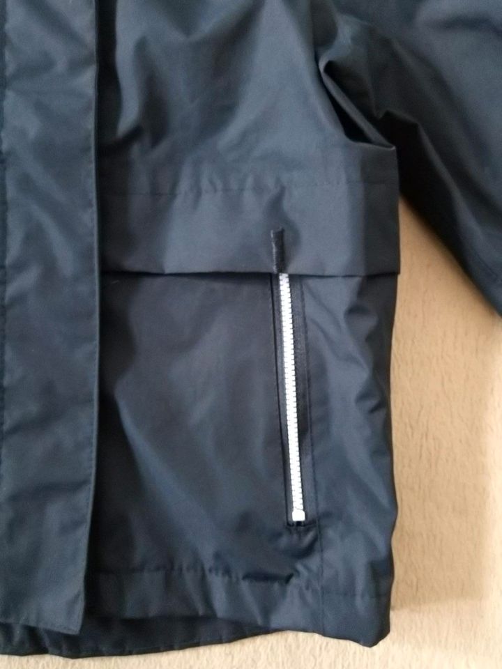 Regatta Regenjacke Jacke Anorak Mädchen dunkelblau Größe 116 in Belm