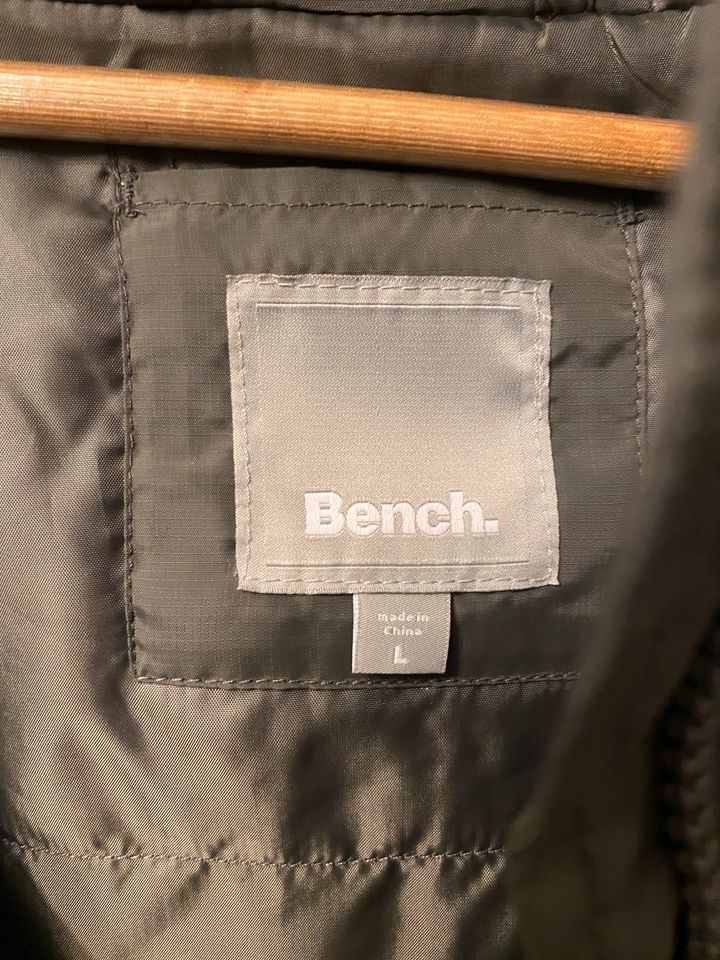 Benchjacke in Vorbach