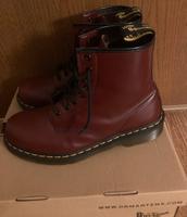 Dr. Martens 1460 Cherry Red Original Schnürstiefel. Niedersachsen - Saterland Vorschau