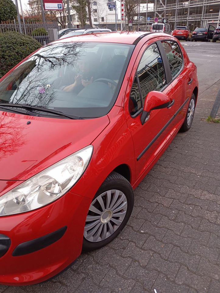 Peugeot 207 in Frankfurt am Main