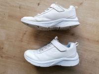 Skechers Kinder Gr 34 weiß Sneaker low Nordrhein-Westfalen - Menden Vorschau