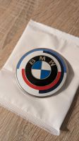 8087194 BMW Emblem 50 Jahre M Frontklappe Motorhaube Nordrhein-Westfalen - Krefeld Vorschau