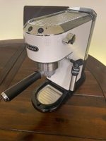 De Longhi Siebträgermaschine Kaffee Kaffeemaschine Kaffee Zuberei Frankfurt am Main - Bergen-Enkheim Vorschau