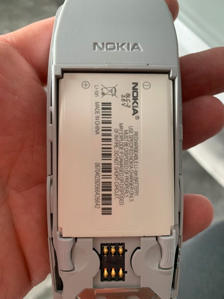 Retro Handy Nokia 3410 in Limburg