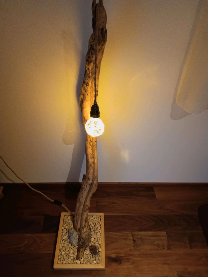 Treibholz Lampe in Altenmarkt