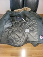 Woolrich parka dauenjacke neuwertig gr m München - Bogenhausen Vorschau