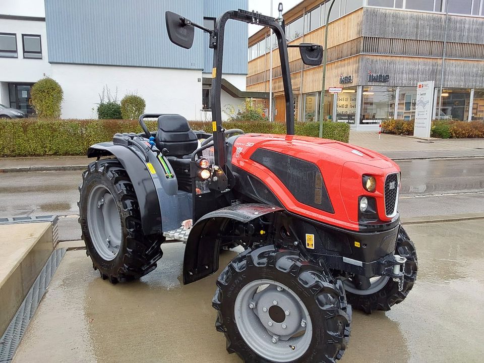 Same Delfino 50 Allrad Traktor in Landsberg (Lech)