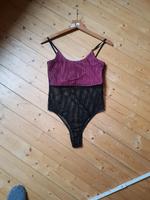 Neuer Stringbody Netz Gr 36 38 schwarz pink EMP gothic Punk Emo Nordrhein-Westfalen - Burbach Vorschau