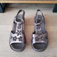 Ara Damenschuhe Sandalen Sandaletten Bronze Gr. 39 Bayern - Landshut Vorschau