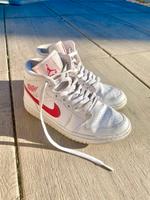 Nike Air Jordans 1 Mid Größe 38.5 Sachsen - Zwickau Vorschau