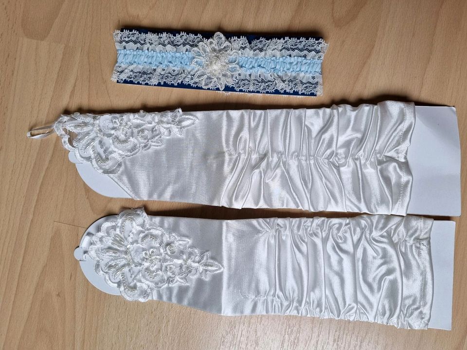 Hochzeit Handschuhe Strumpfband in Schifferstadt