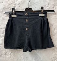 SHEIN Short Hose kurz schwarz Gr.152 Niedersachsen - Lehre Vorschau