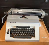 Schreibmaschine Adler Universal 200 Hessen - Egelsbach Vorschau