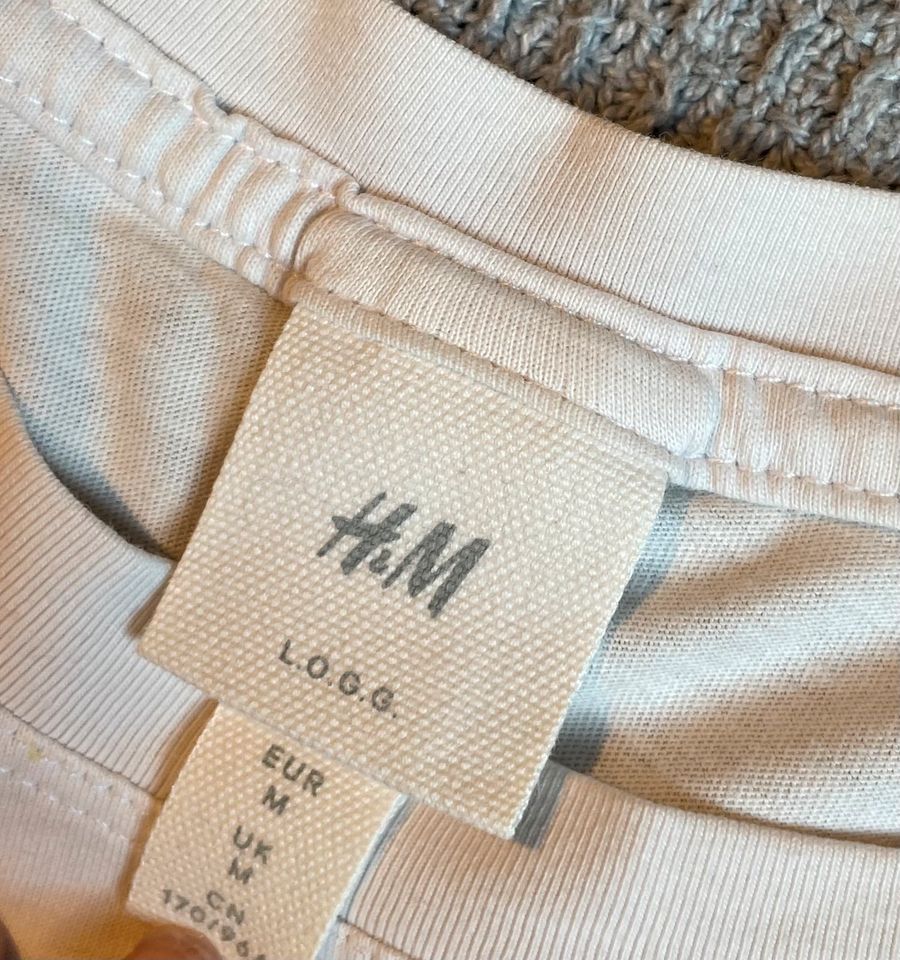 Weißes Tshirt H&M Größe M in Loose 