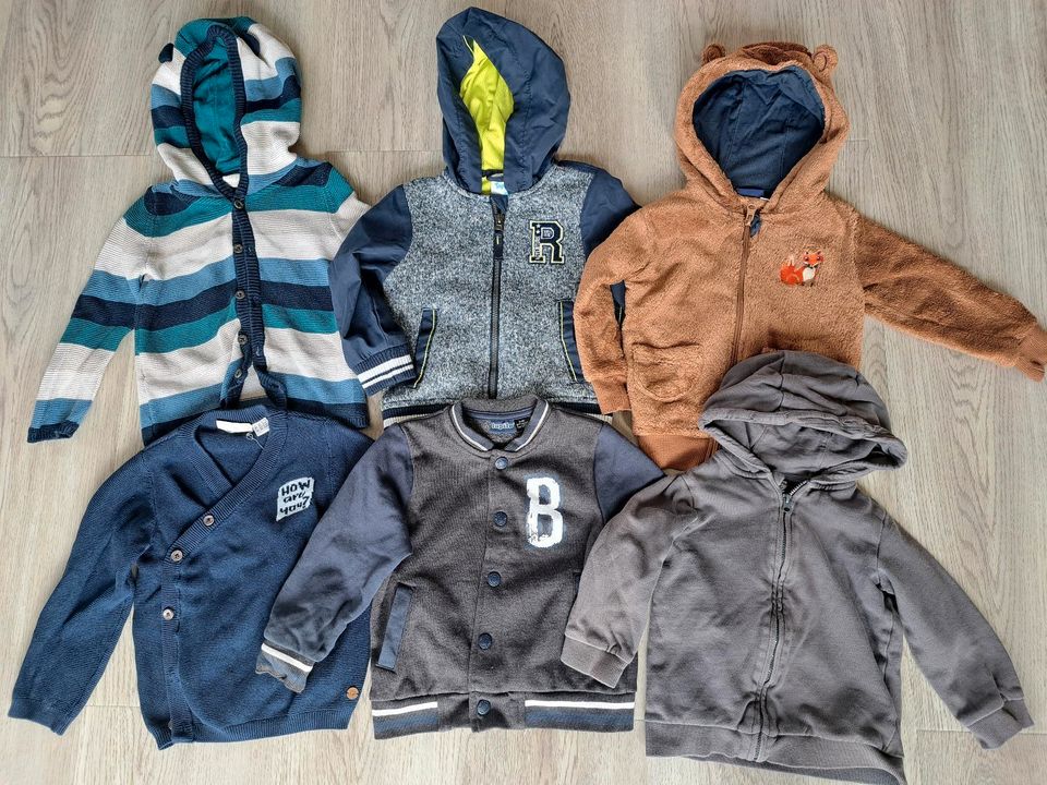 6x Strick Jacke Hoodie 86 Paket in Bad Doberan Landkreis Bad Doberan Babykleidung GroBe 86 kaufen kleinanzeigen