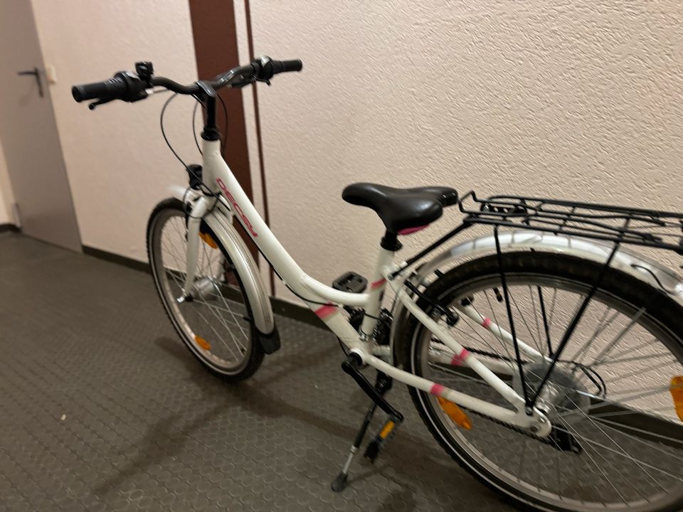 Fahrrad 24 Zoll decsy mit Shimano Schaltung wie neu in Berlin