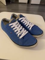 Tommy hilfiger Herren Schuhe Größe 43 Niedersachsen - Bösel Vorschau