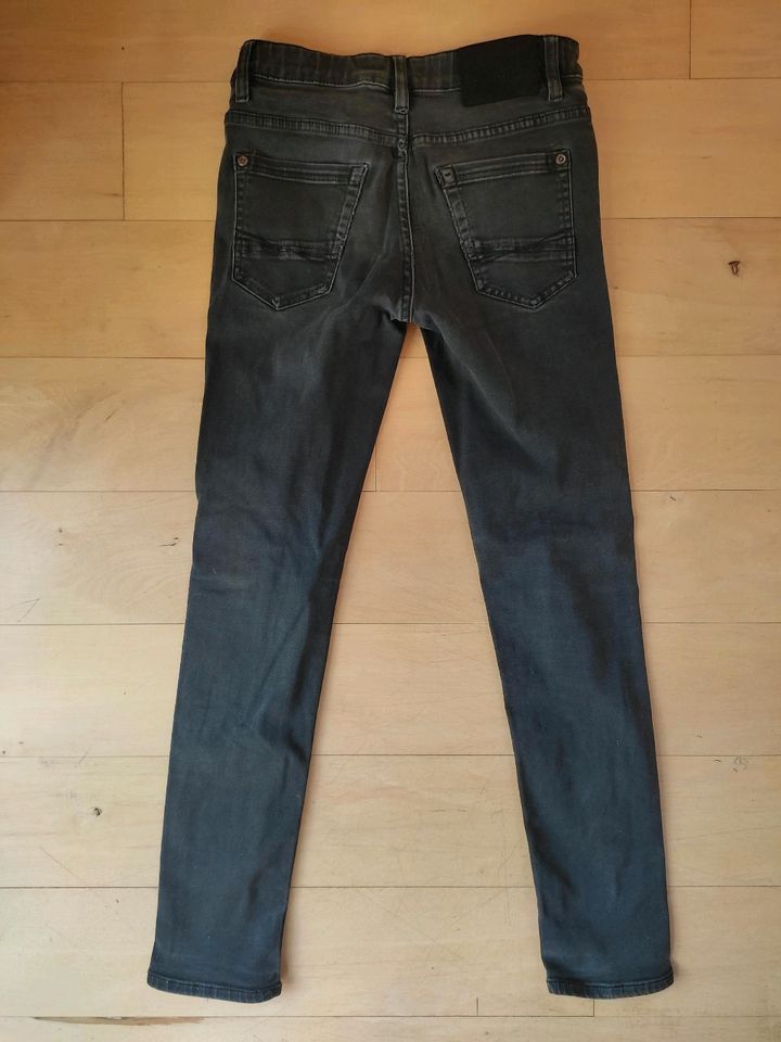 Jeans Marke Garcia Gr. 152 Tavio slim fit in Reichenberg