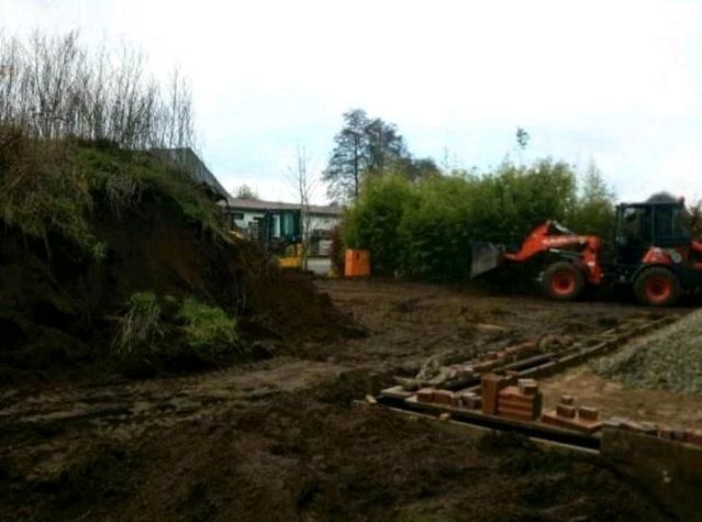 Abbruch und Entsorgung Erde Mull Beton Entrümpelung in Herford