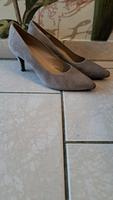 Pumps Unisa Gr. 41 Taupe, Absatz 7,5 cm Köln - Köln Brück Vorschau