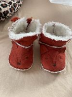 Baby Schühchen Schuhe Neugeborenen Kleidung 14/15 Fuchs Sachsen-Anhalt - Magdeburg Vorschau